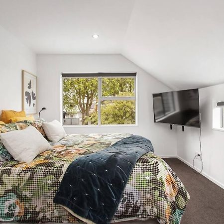 Apartament Convenient Urban Townhouse 2 Carparks Available Christchurch Zewnętrze zdjęcie