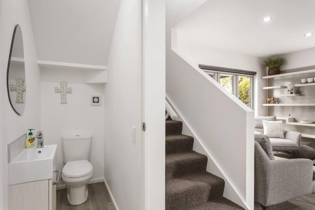 Apartament Convenient Urban Townhouse 2 Carparks Available Christchurch Zewnętrze zdjęcie